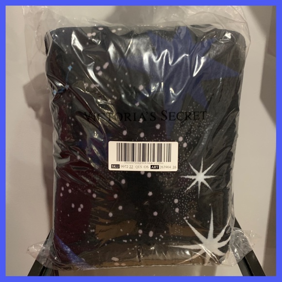 Victoria's Secret flannel Blanket SHERPA BLANKET BLACK WHITE FLEECE THOW 50”X60” - Picture 3 of 5